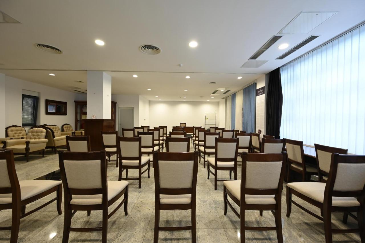 Hotel "Jkc Banja Luka" Eksteriør bilde